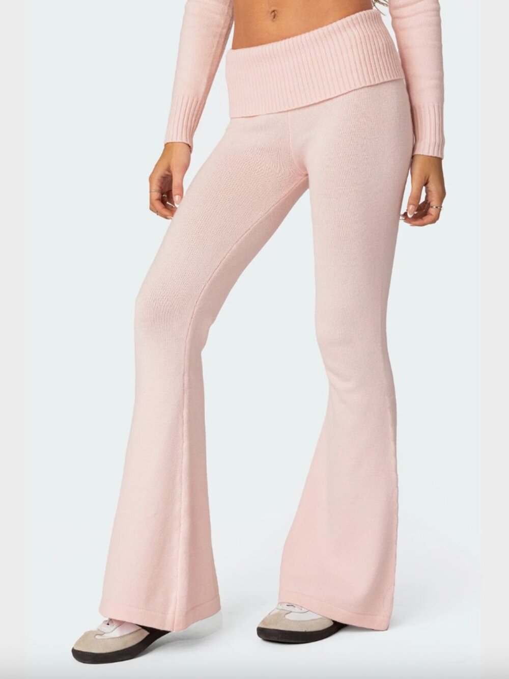 Knitted Low Rise Fold Over Pants - Picture 3 of 5